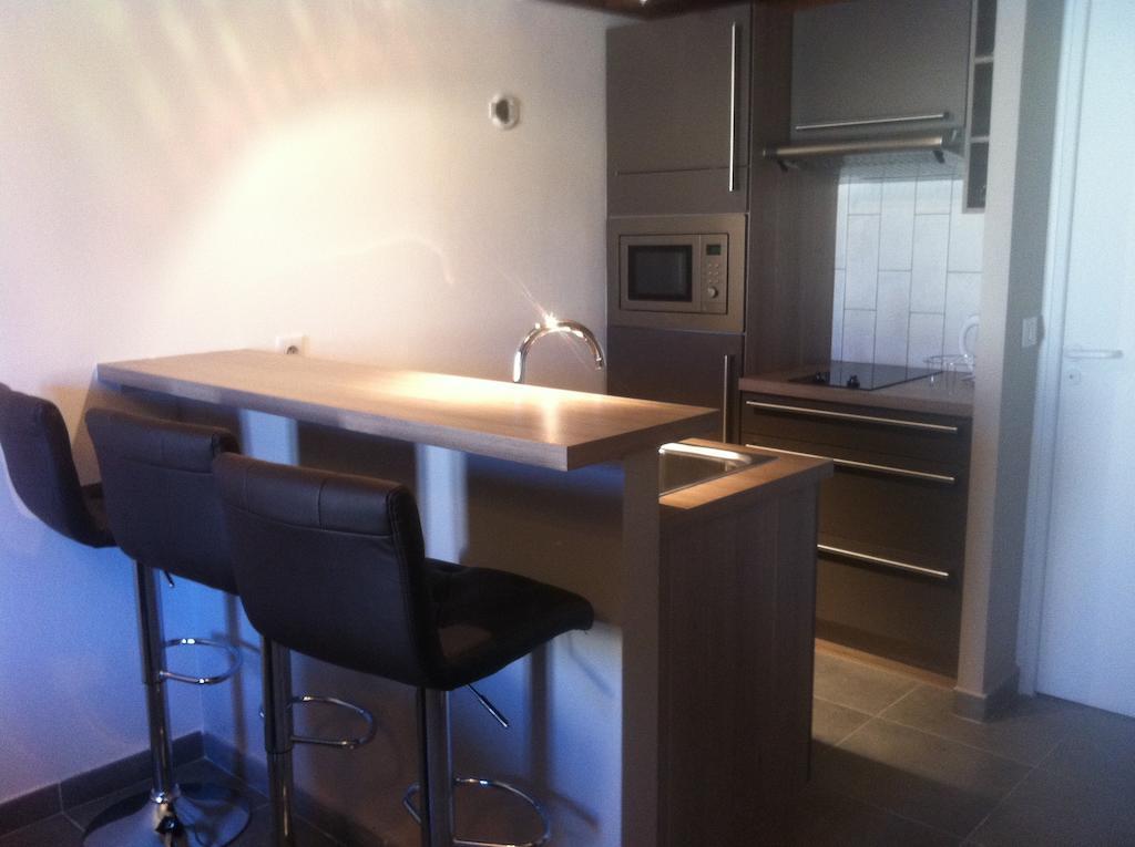 Cannes City Suites Стая снимка